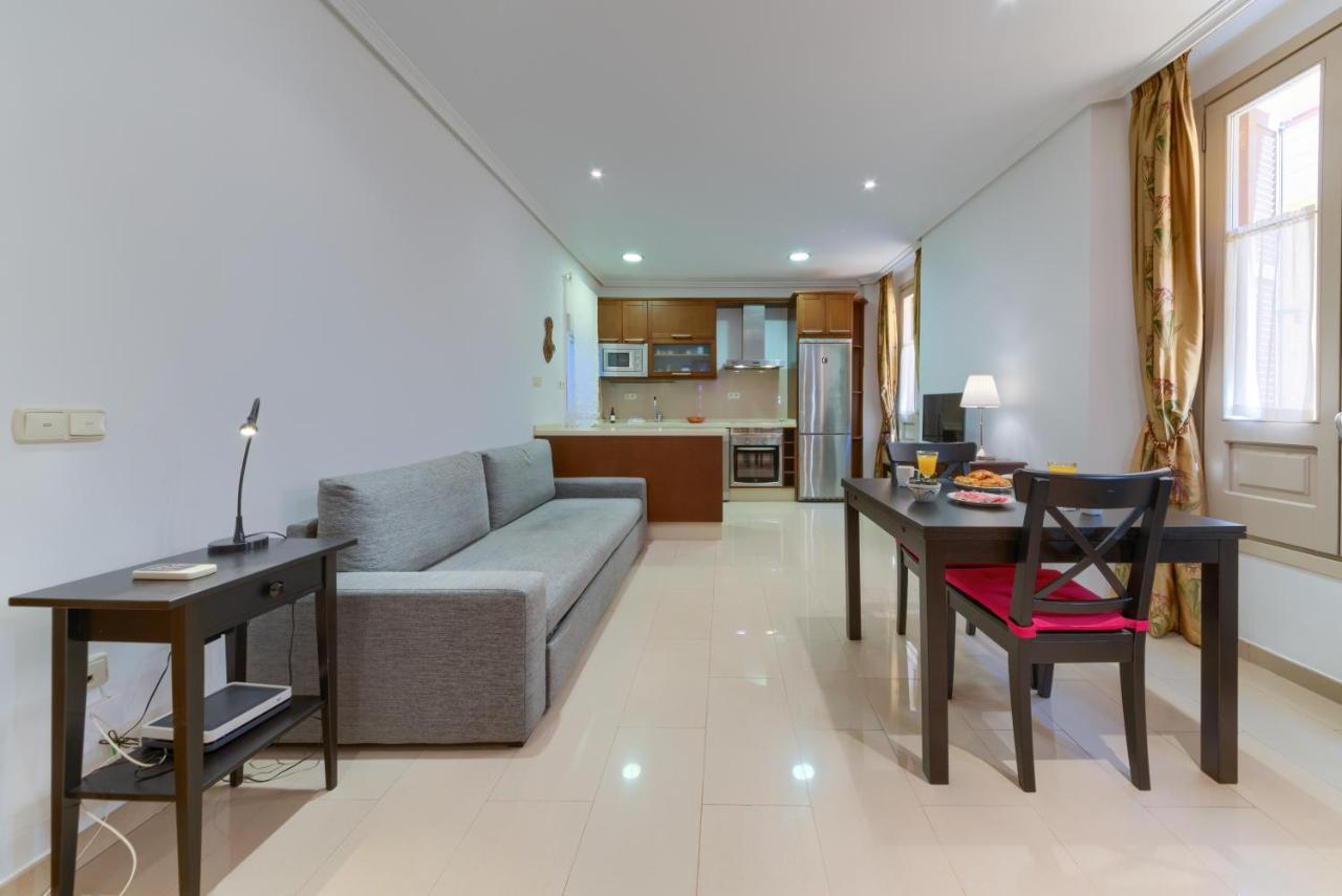 Apartament Holidays2malaga Lazcano High Wifi & French Balcony *